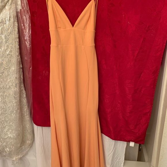 Yellow dress - Picture 1 of 2